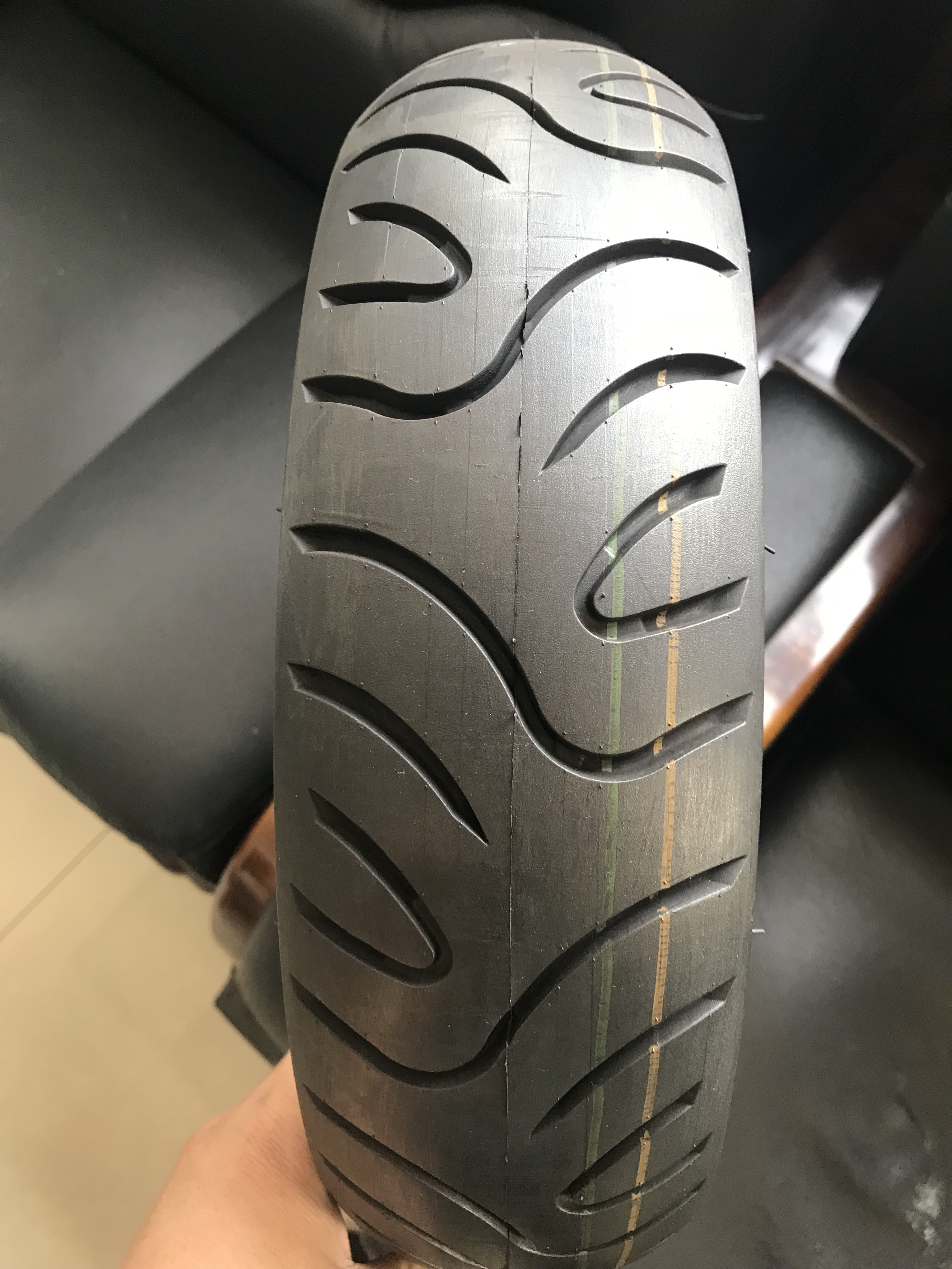 motorcycle tyre
