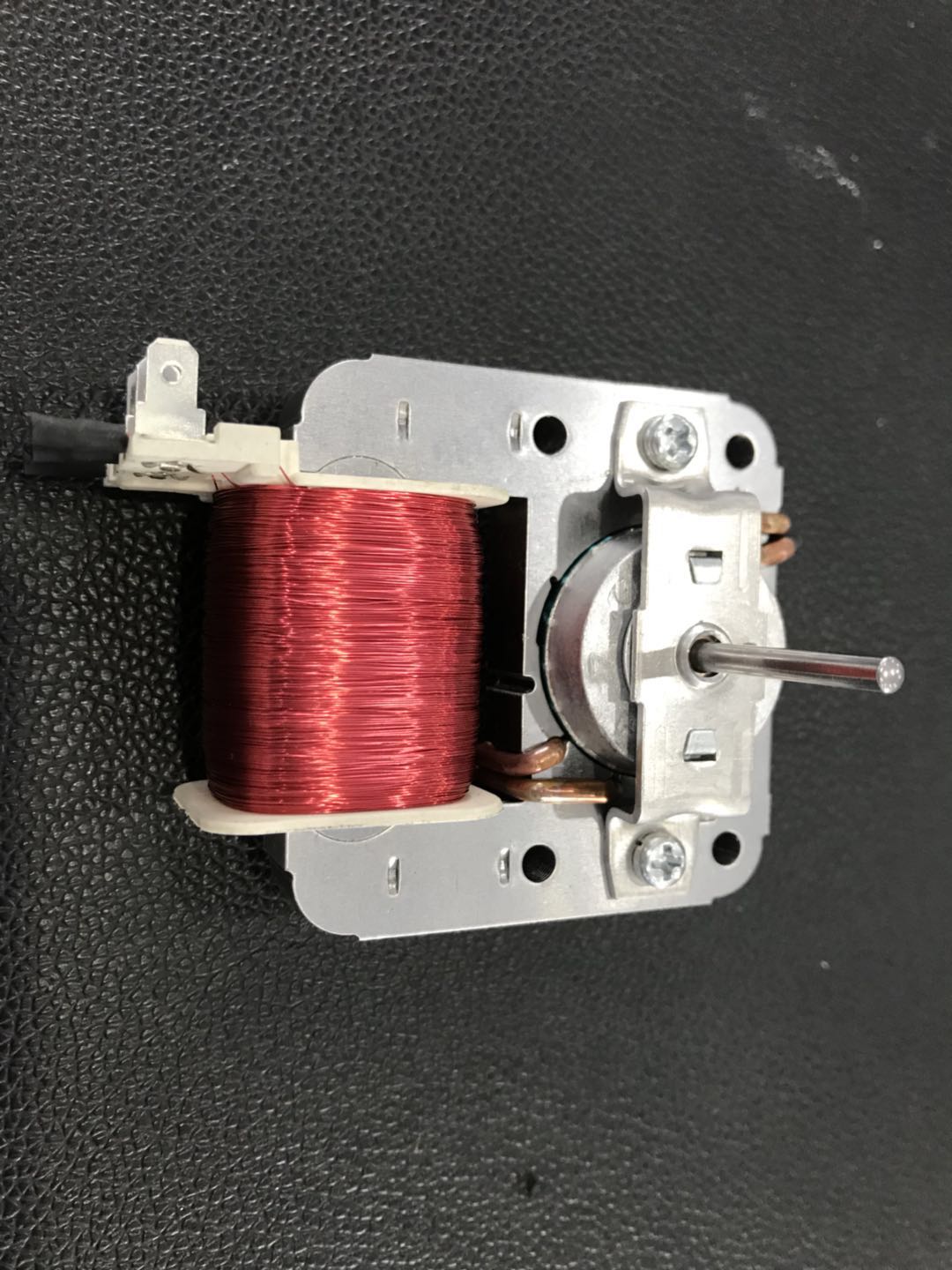 Microwave oven motor