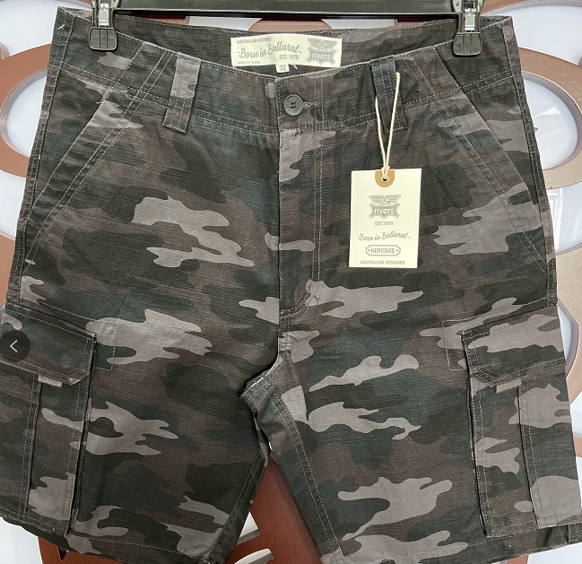 100% Cotton Twill Cargo Short Palm Prin
