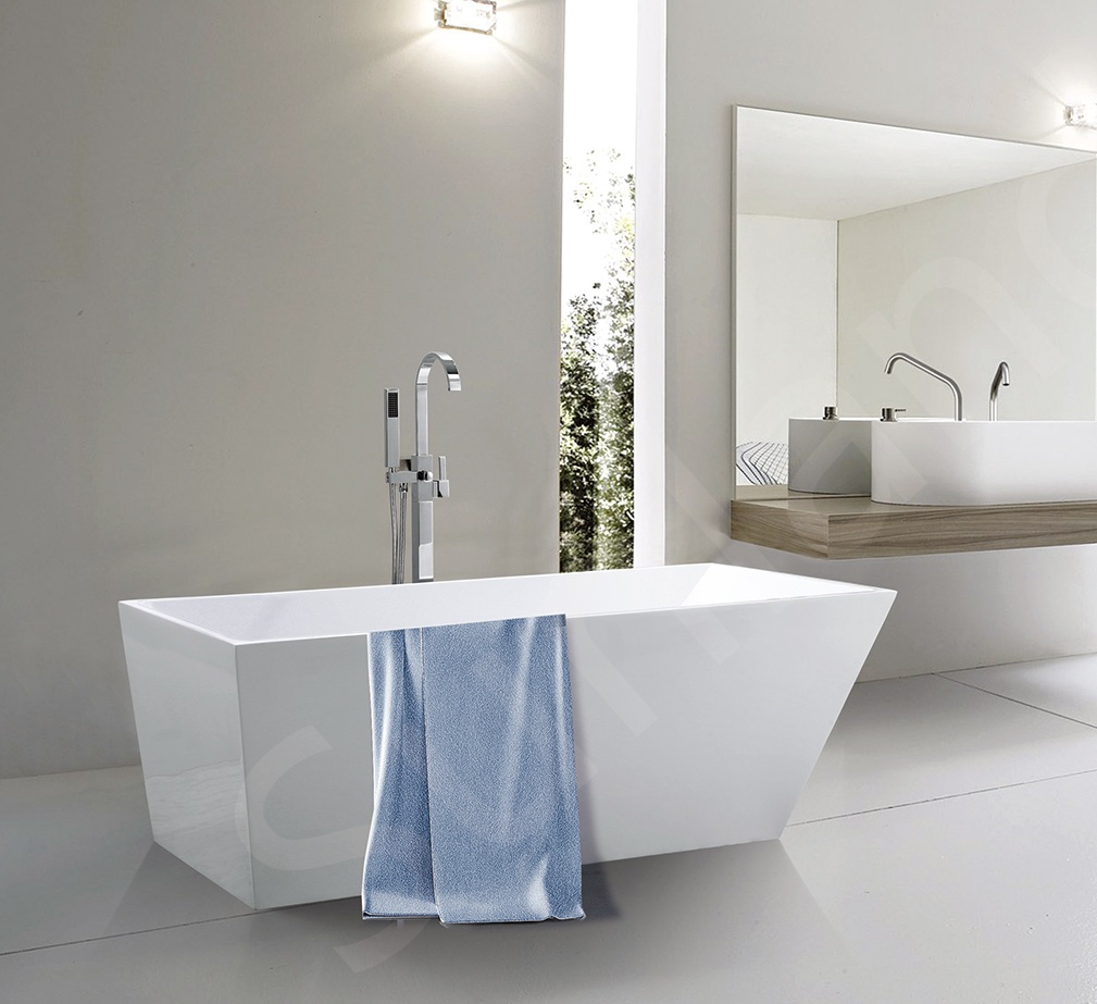 Freestanding bathtub