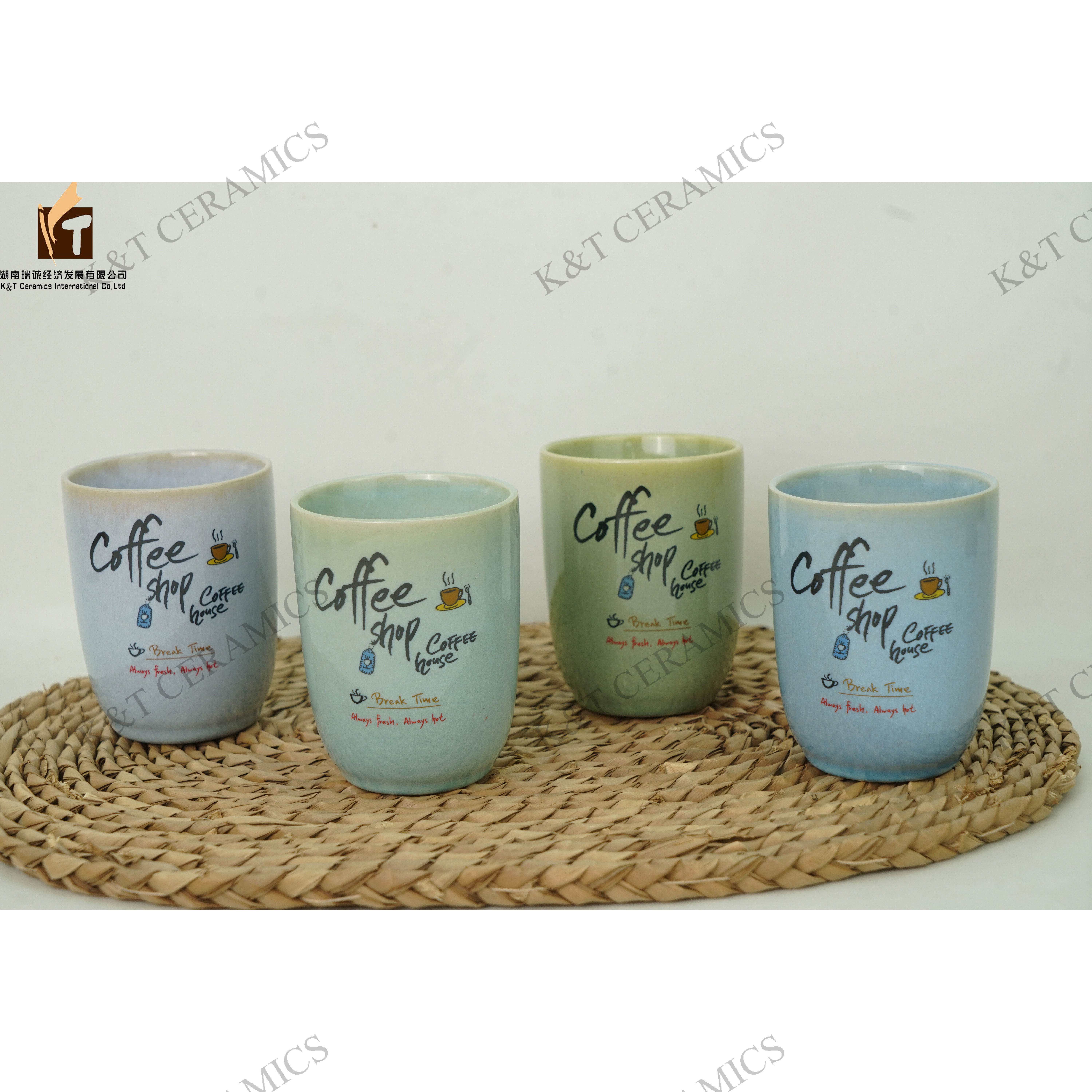 Stoneware mug with decal