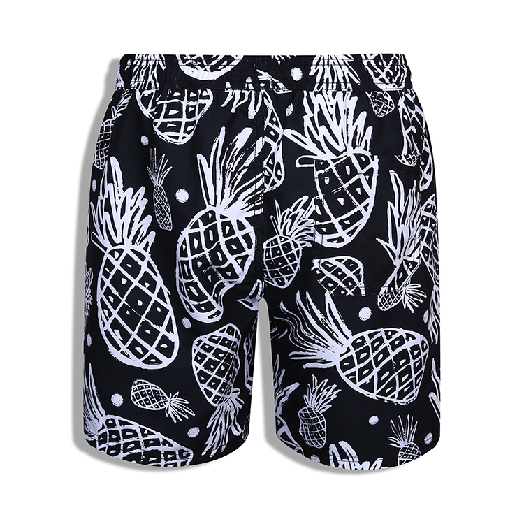 Men's print shorts with full mesh lining