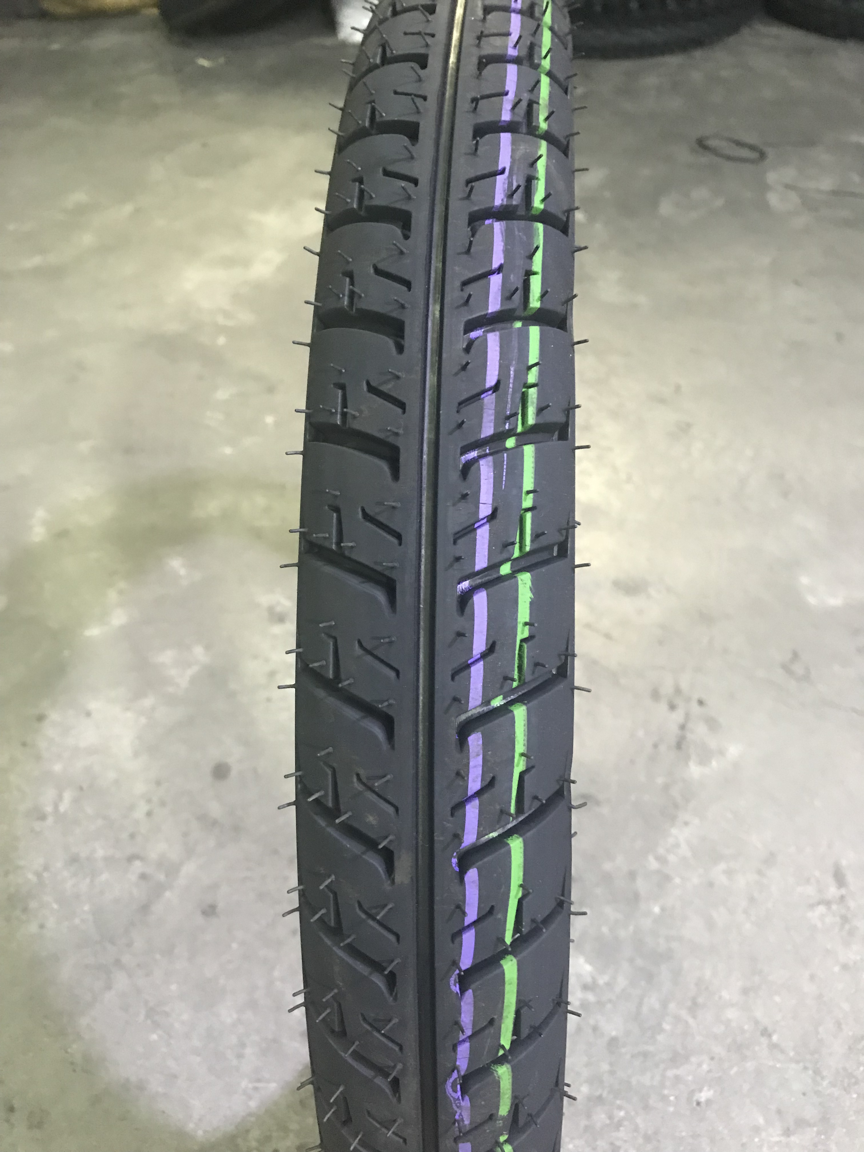 motorcycle tyre