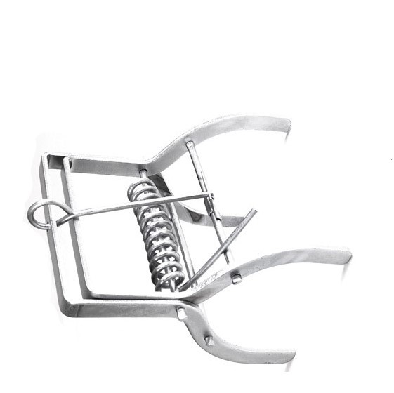 Scissors Mole Trap