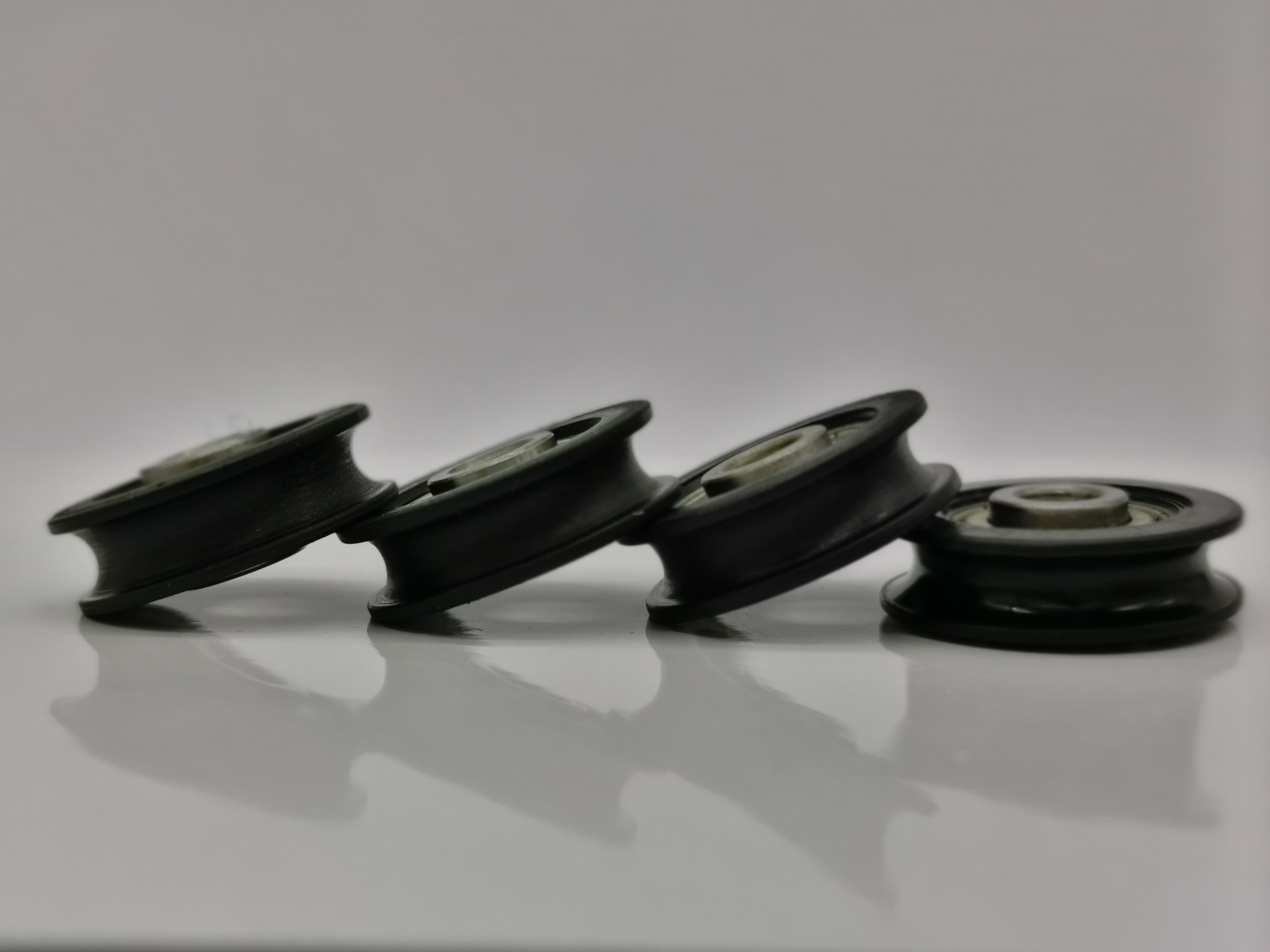 Gui zhou Rongnan Bearing Co.Ltd – Glass runner 3