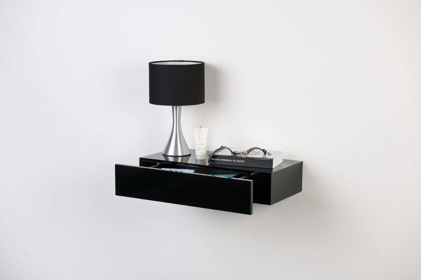 Zhejiang Fengyu Handicraft Co., Ltd. – bedside tables 3