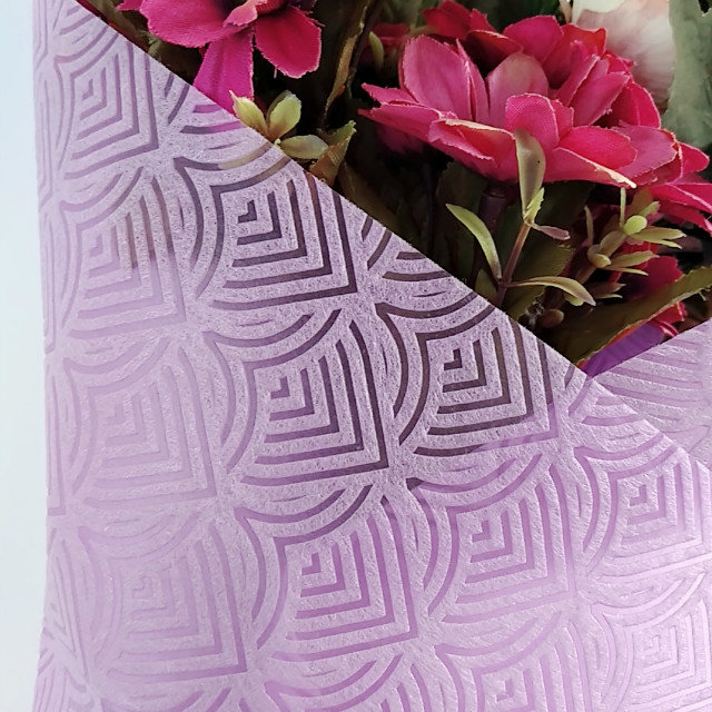 Shell Embossed Non woven flower wrapping non woven