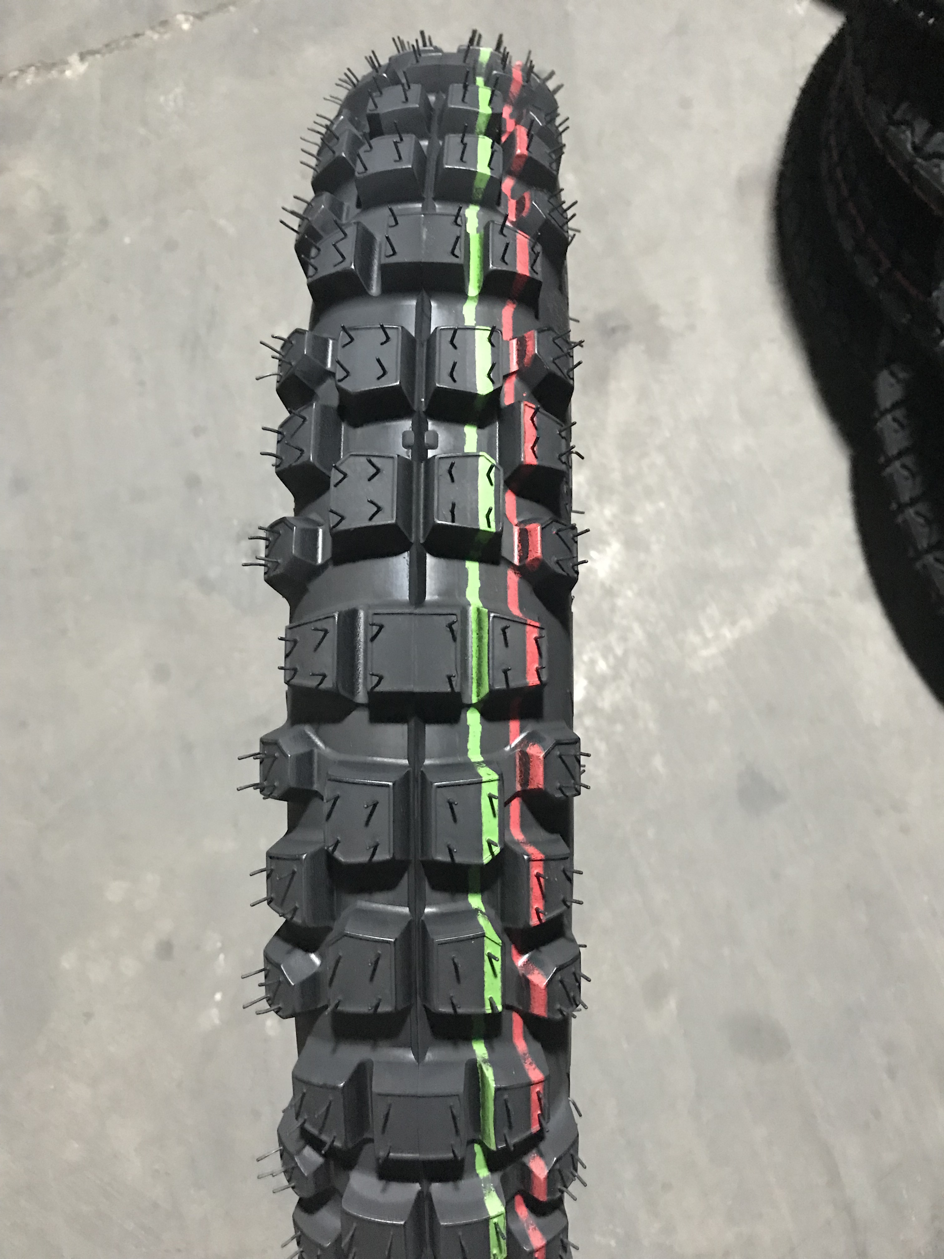 Motorcycle tyre