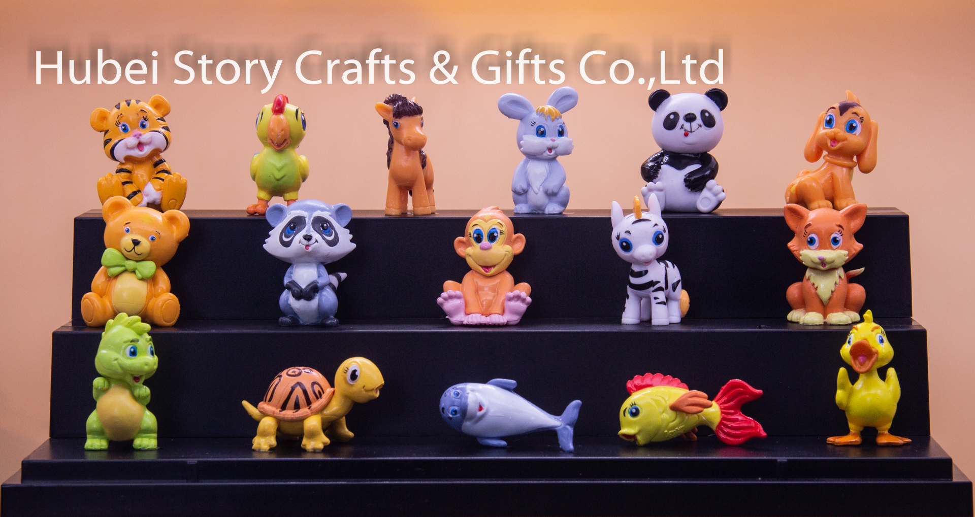Capsule 3D plastic toys