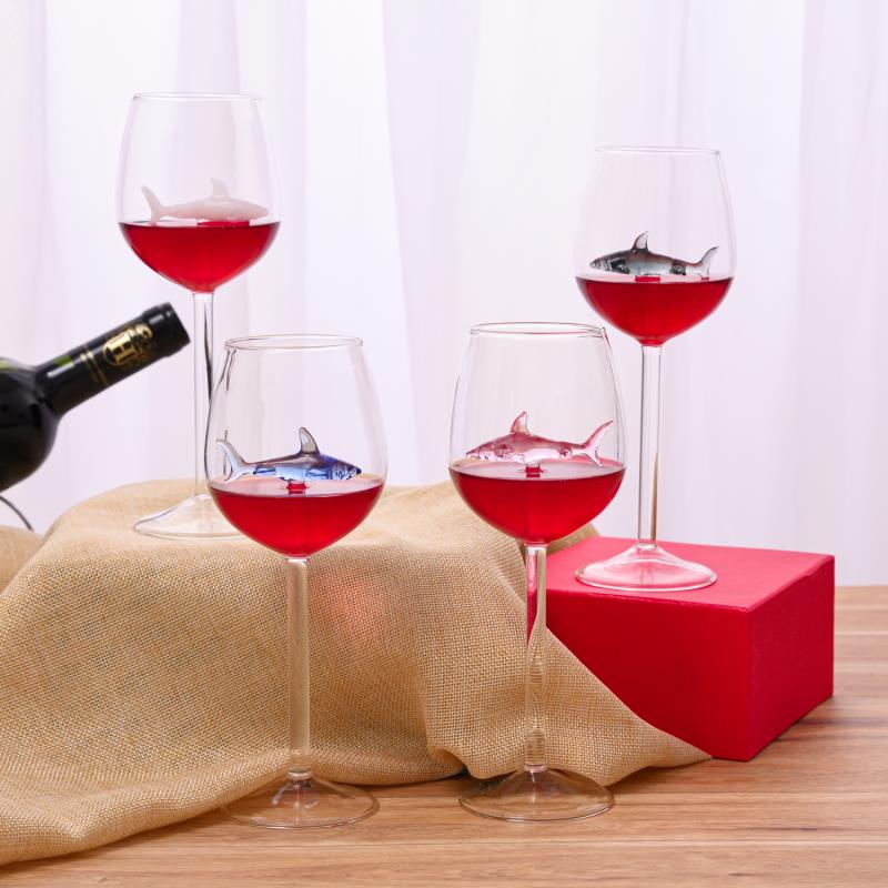 Shark's glass wine glass