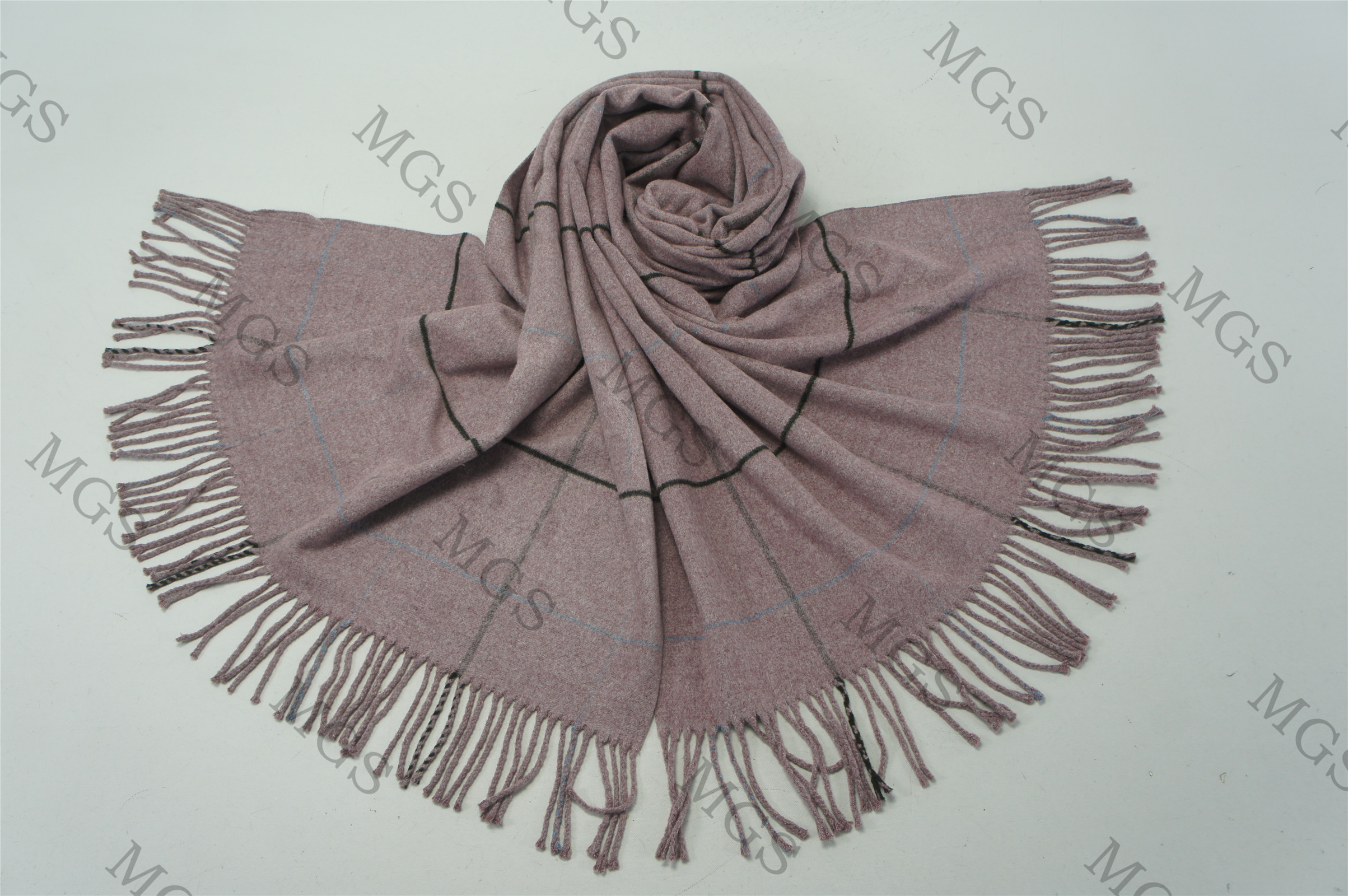 42%viscose 30%polyamide 28%PBT woven scarf