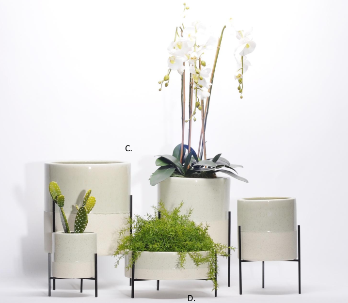 Ceramic Pot With Iron Stand