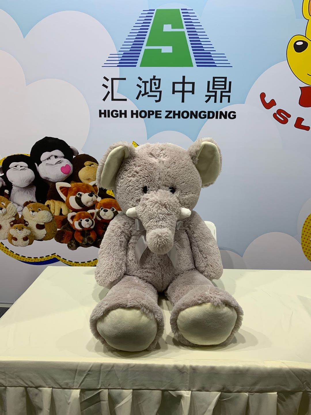 Sitting grey elephant