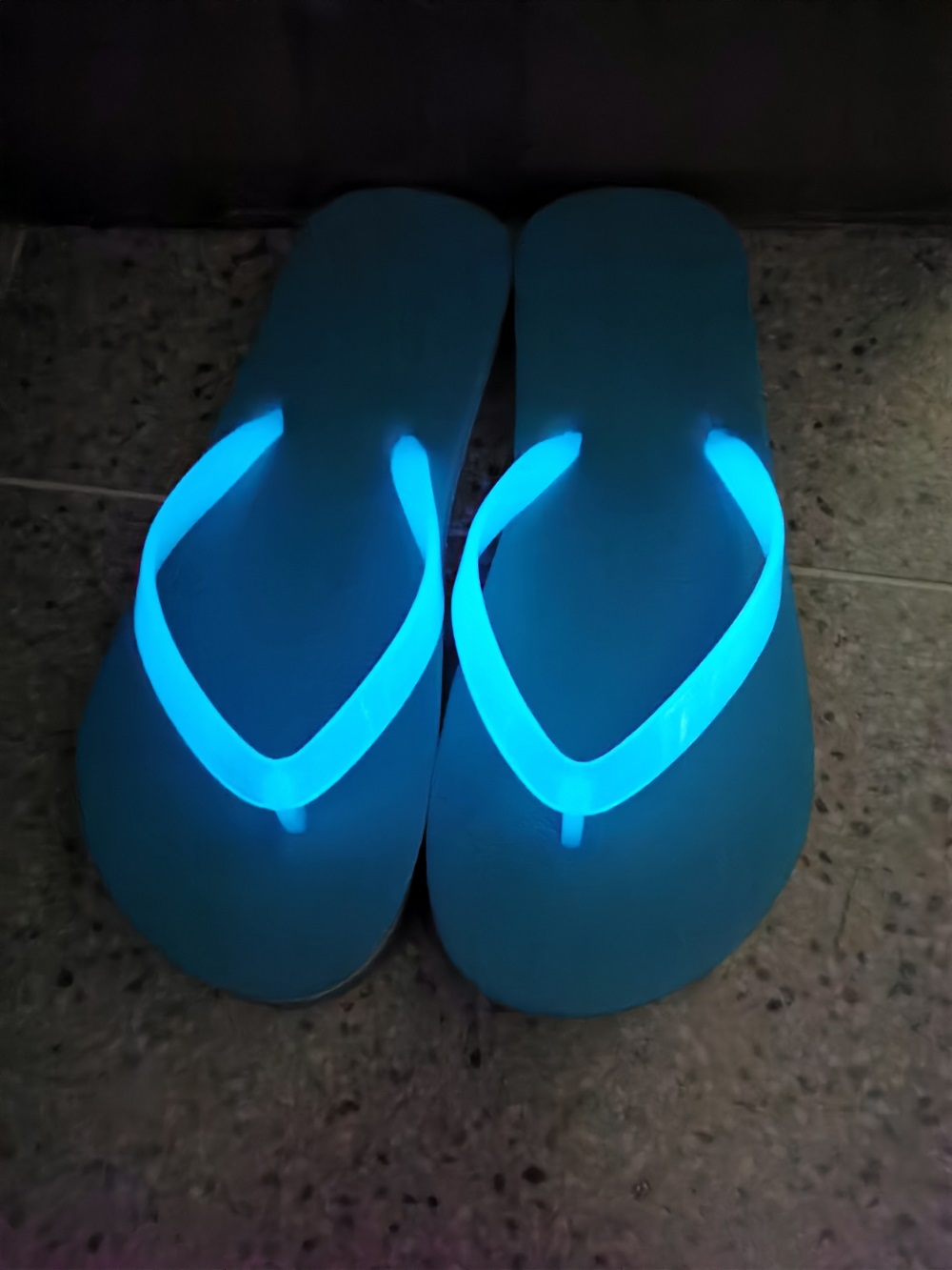women luminous strap flip flops