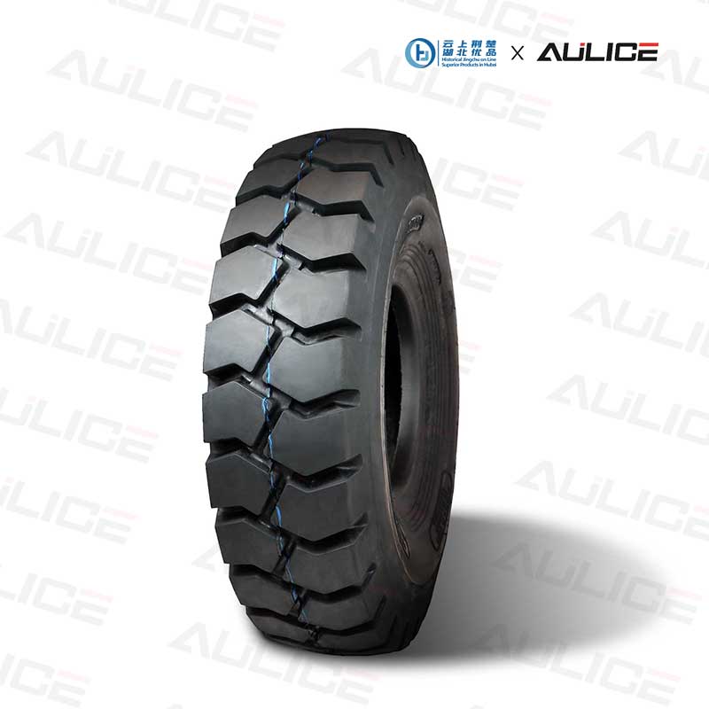 AULICE Bias Tyre AB700