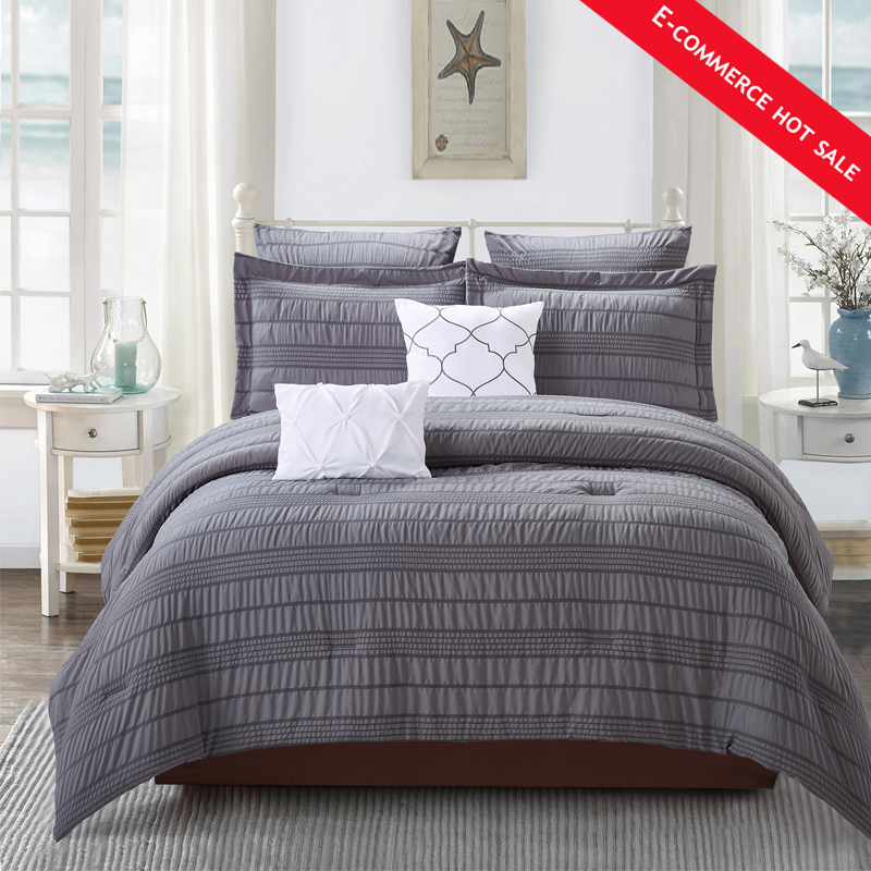 Seersucker comforter set / quilt set