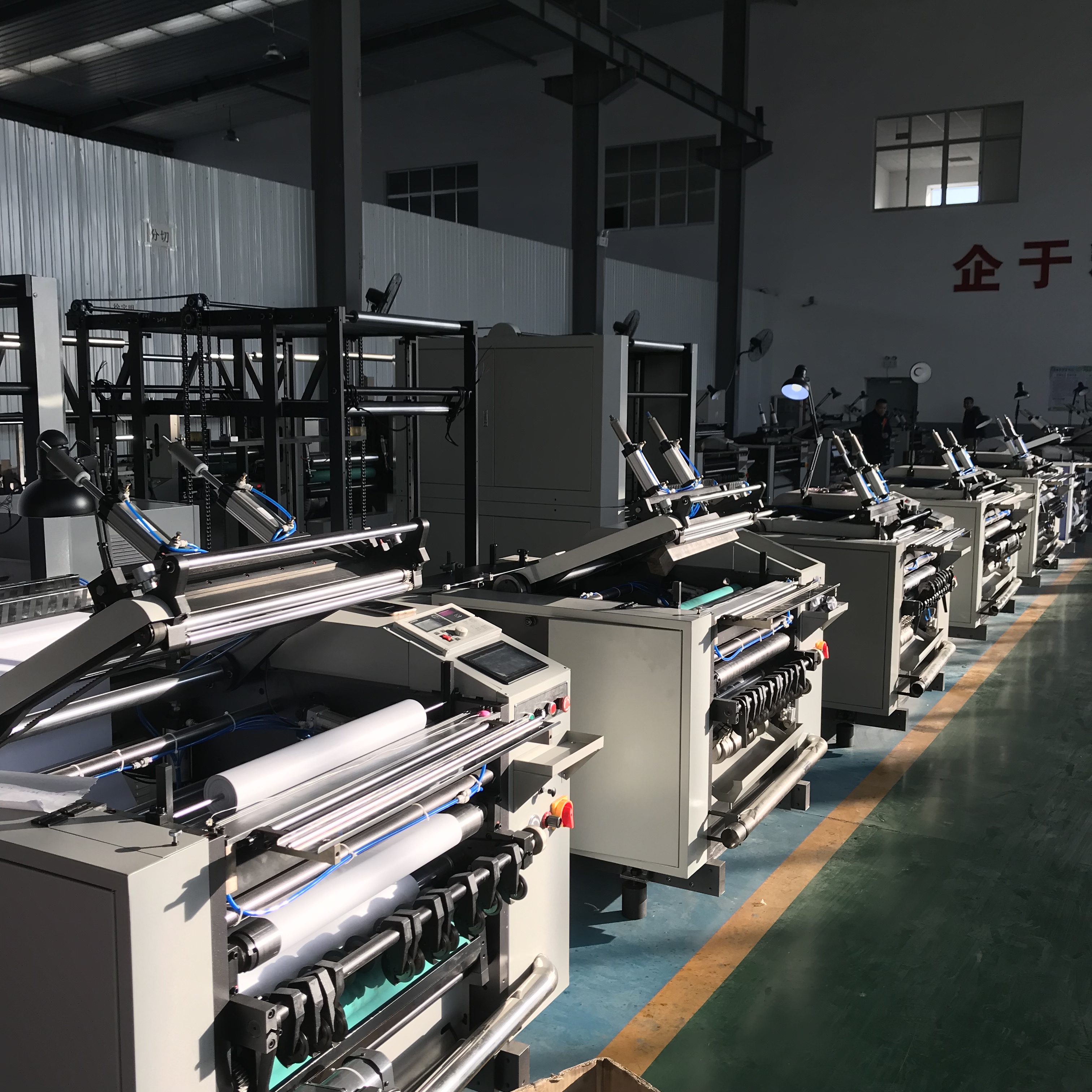 Fully Automatic Thermal Paper Slitting Machine Cash Register Paper POS Paper Slitter Rewinder Machine