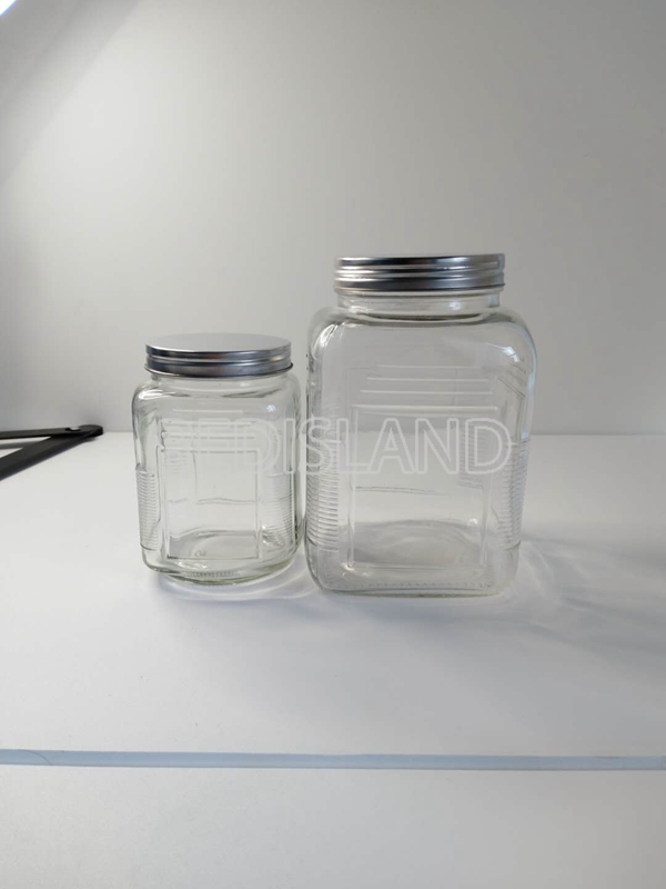 Glass jar