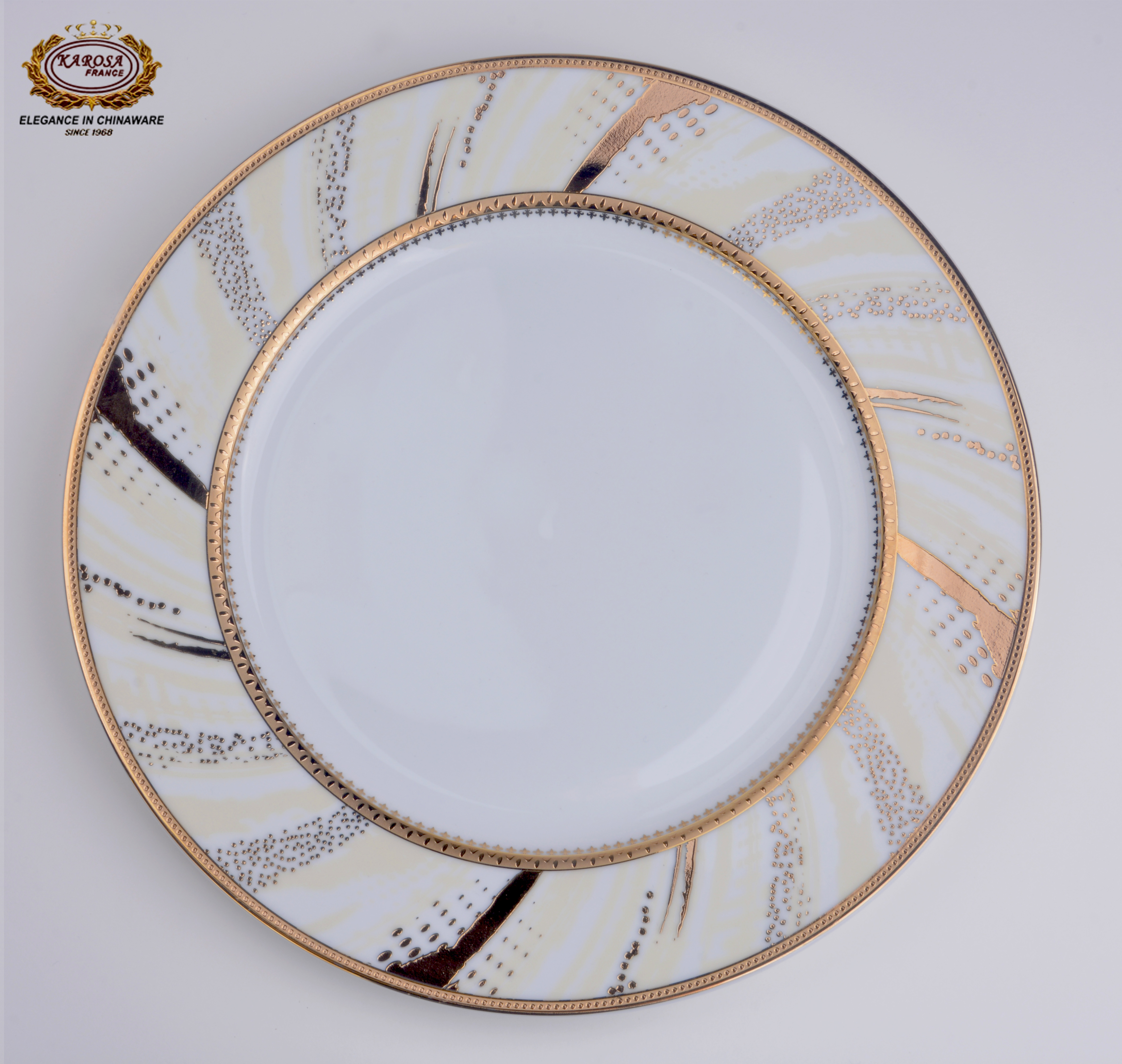 Porcelain plate