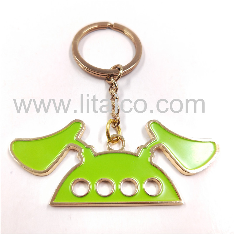 Hollowed-out rabbit metal key chain