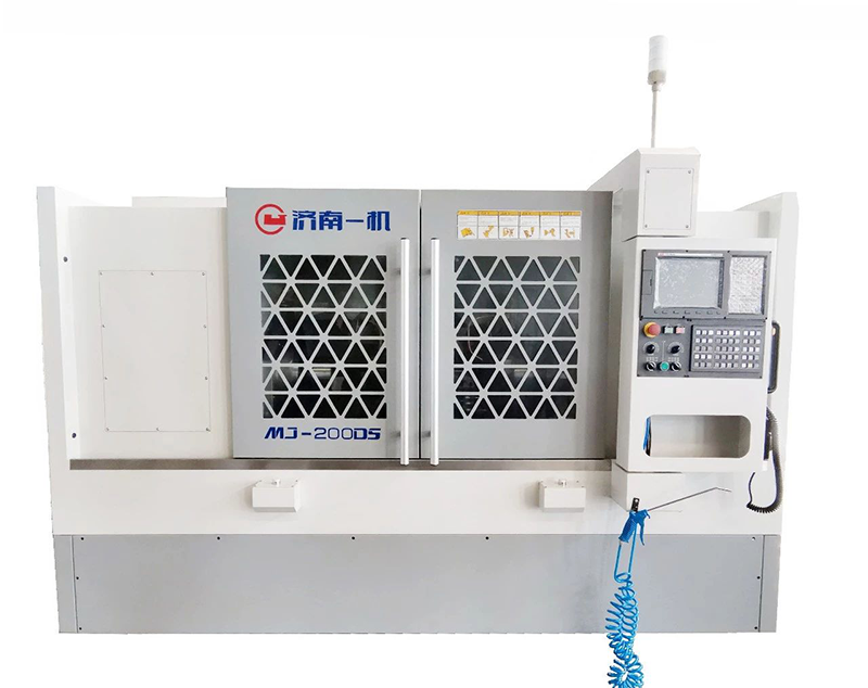 Double spindle CNC lathe