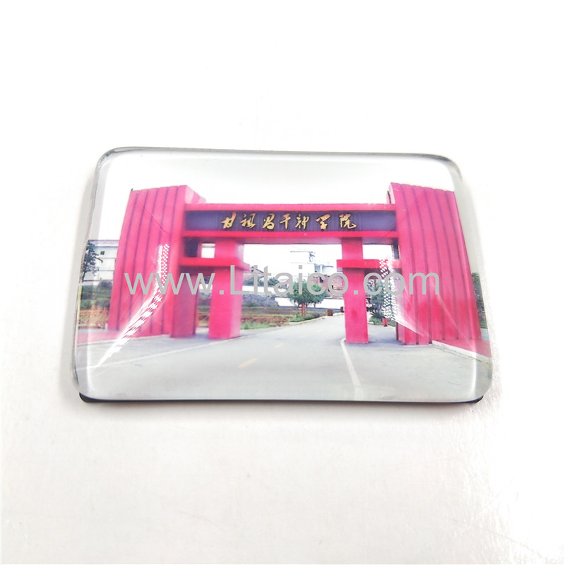 Souvenir glass refrigerator magnet