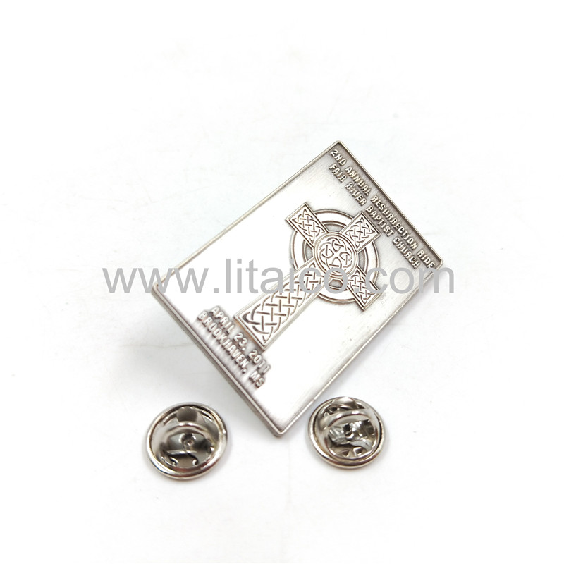 Simple metal badge