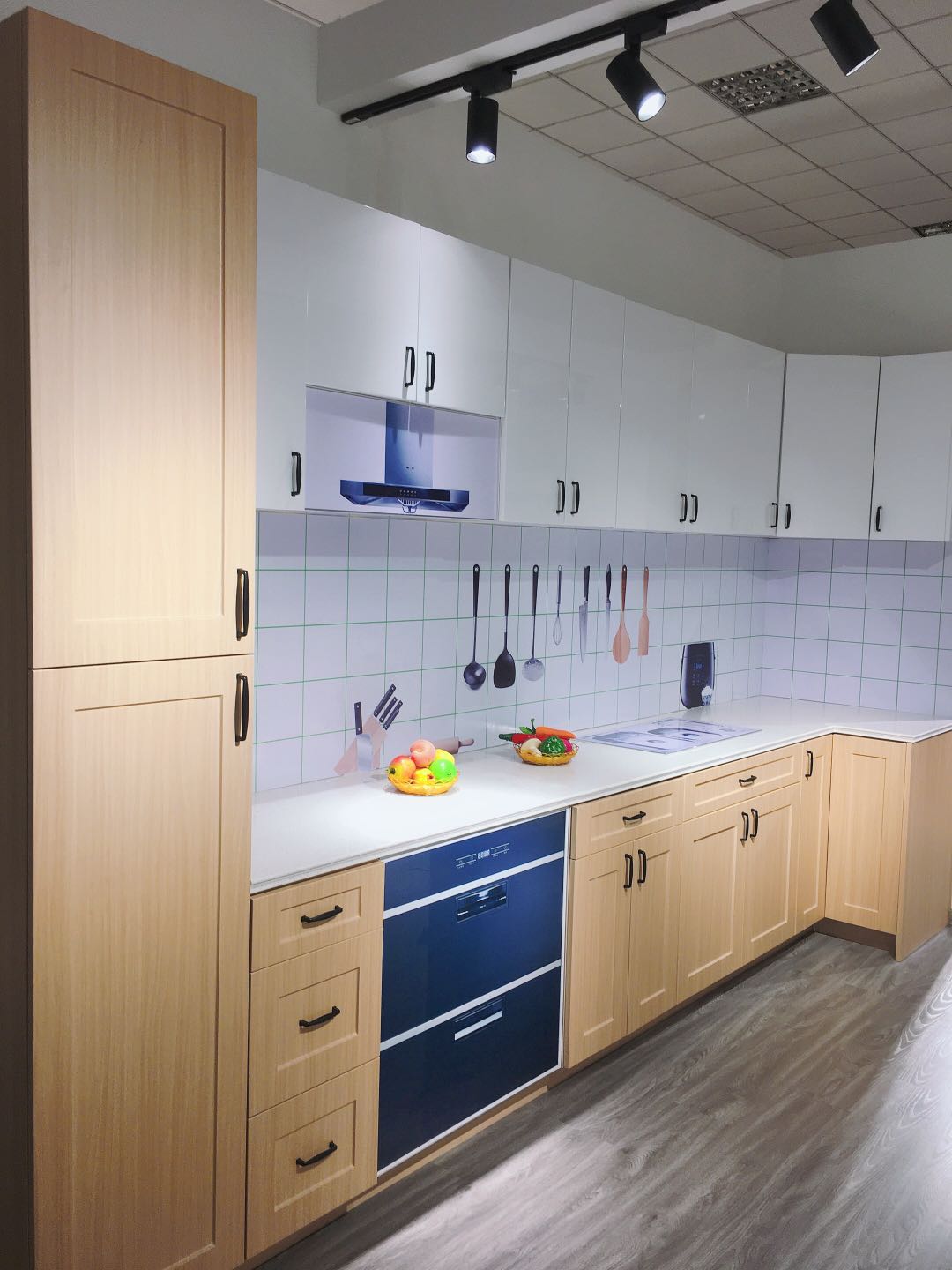 Frameless Kitchen Cabinet