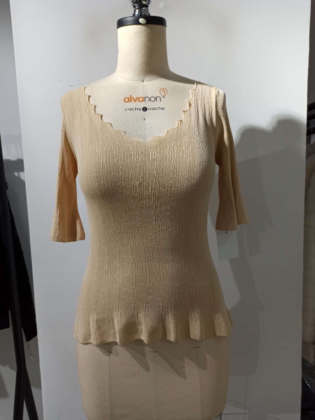 FASHION PROJECT HANGZHOU LIMITED – vestido de noche 3
