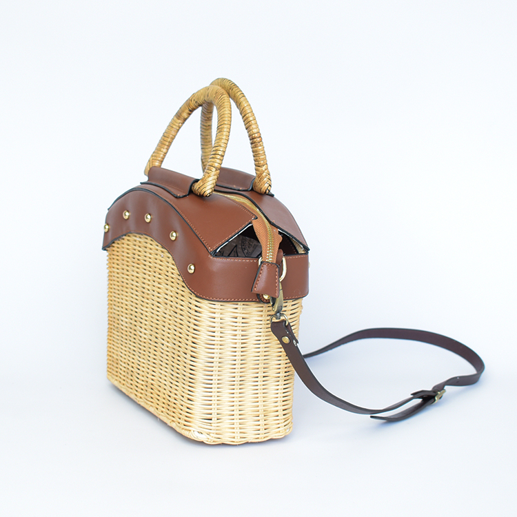 ladies rattan handbag