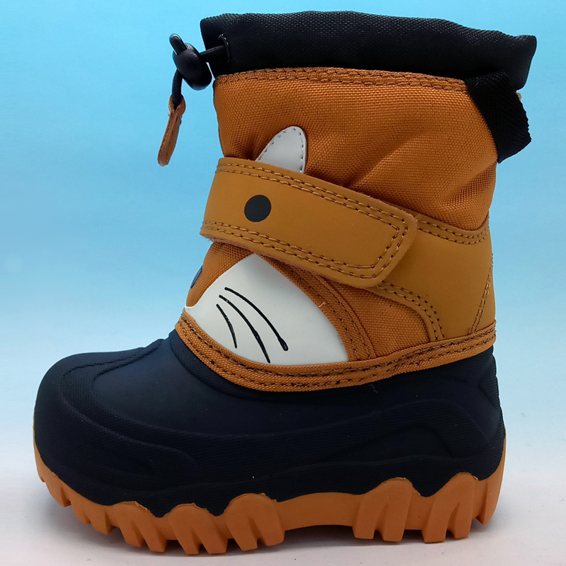 Snow Boots
