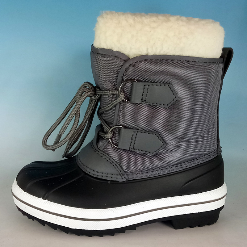 Snow Boots