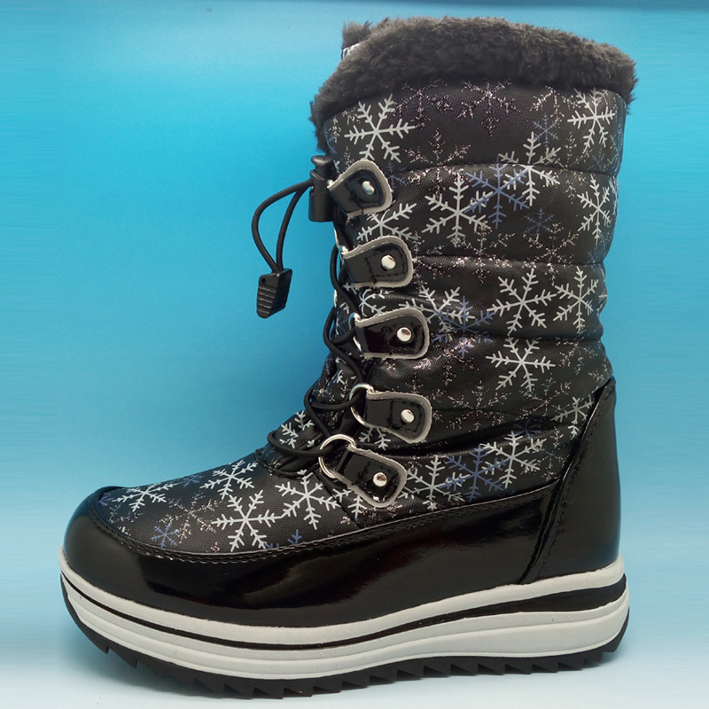 Snow Boots