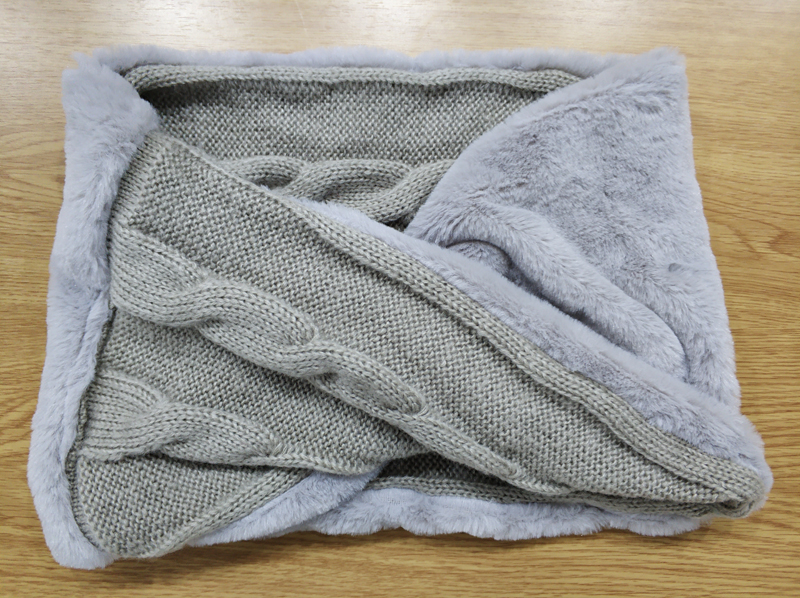 NINGBO DONPING ACCESSORIES CO., LTD – knitted articles 2