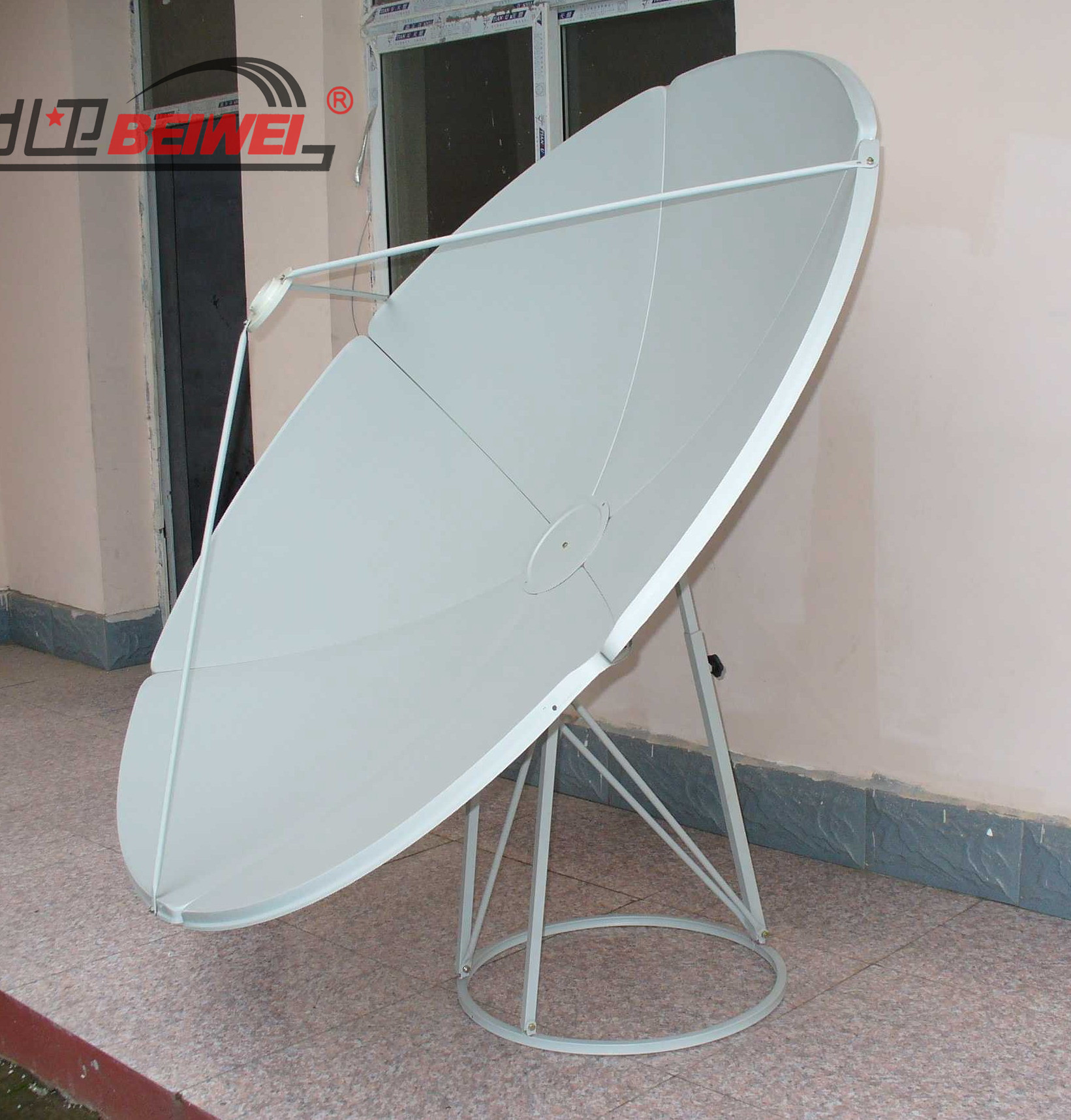 C-band 120,150,180,240 cm satellite antenna