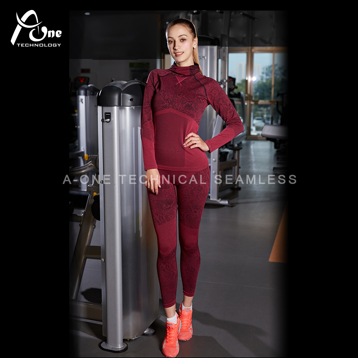 Lady sports set with hoody