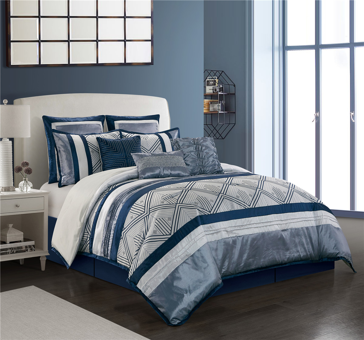 Liam comforter set
