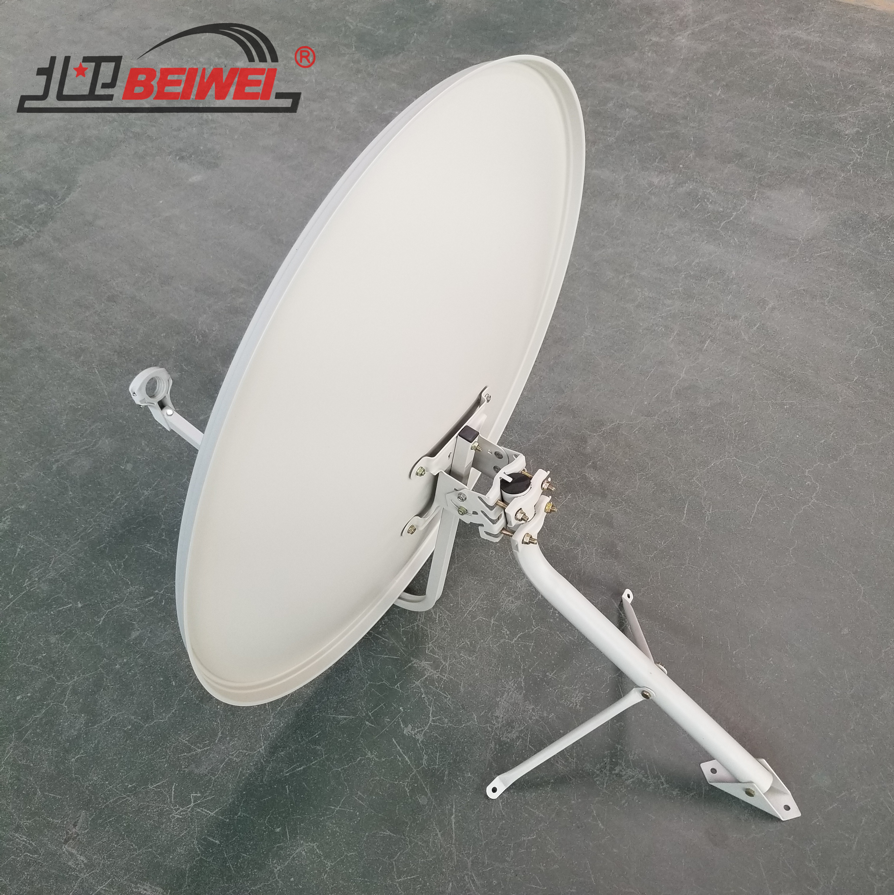 Dish antenna