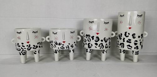 # flower pot, planter, garden pot, ceramic pot, ceramic vase