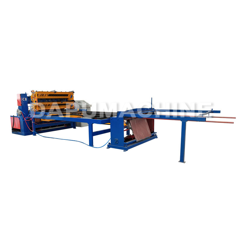 Chicken cage mesh welding machine