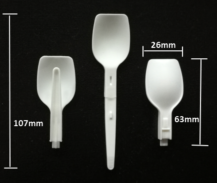 Plastic foldable spoon