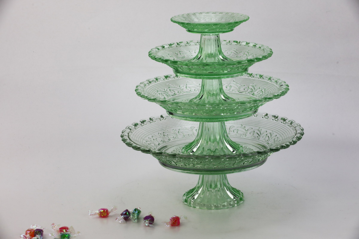 MPF1006 fruit tray with foot Glass fruit plate with color