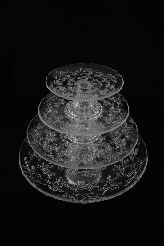 MCF2212 fruit tray with foot Glass fruit plate