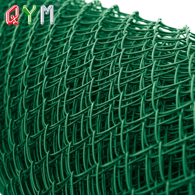 Chain link mesh fence