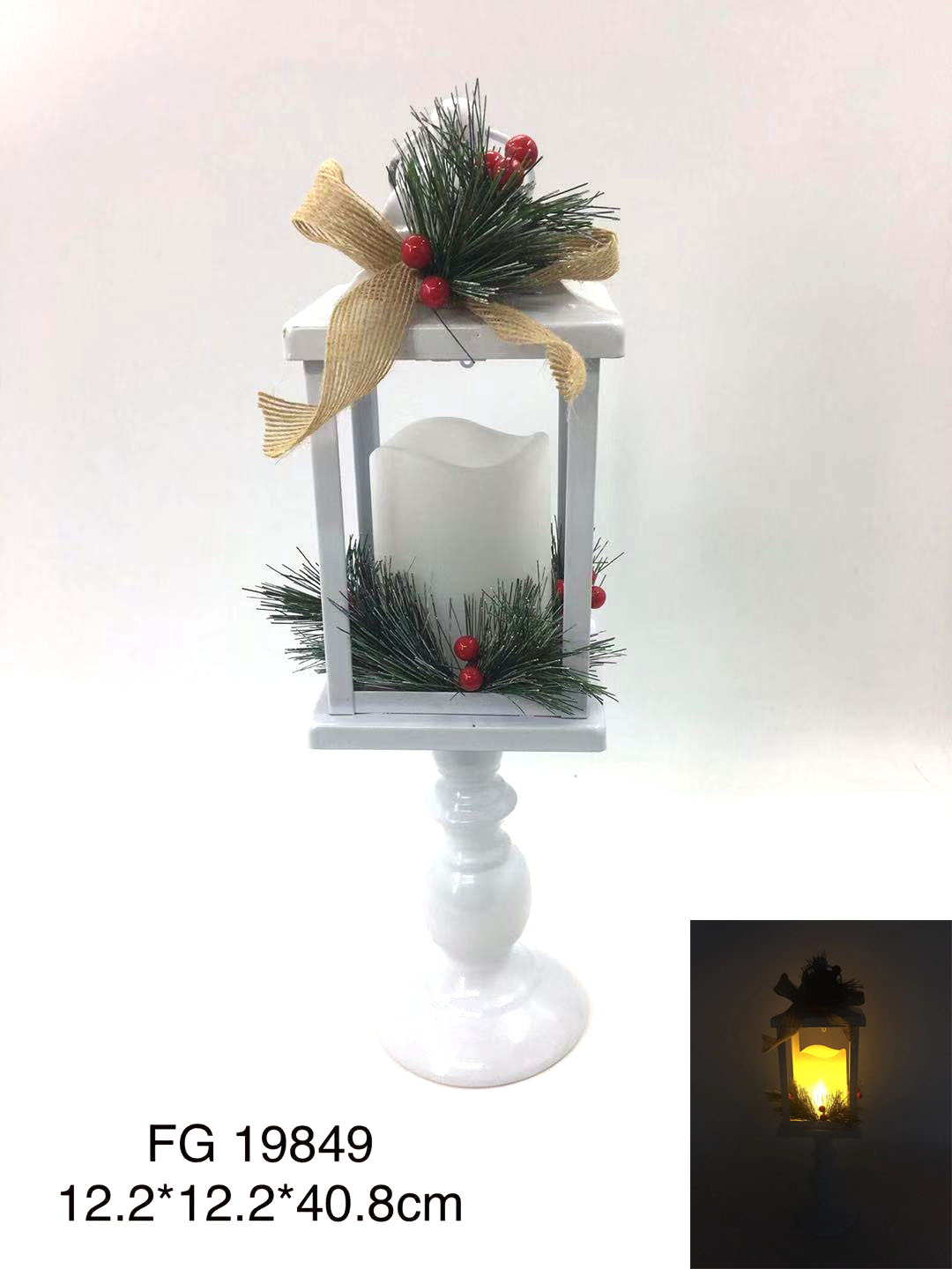 Christmas metal lantern with resin inside，Christmas candle light