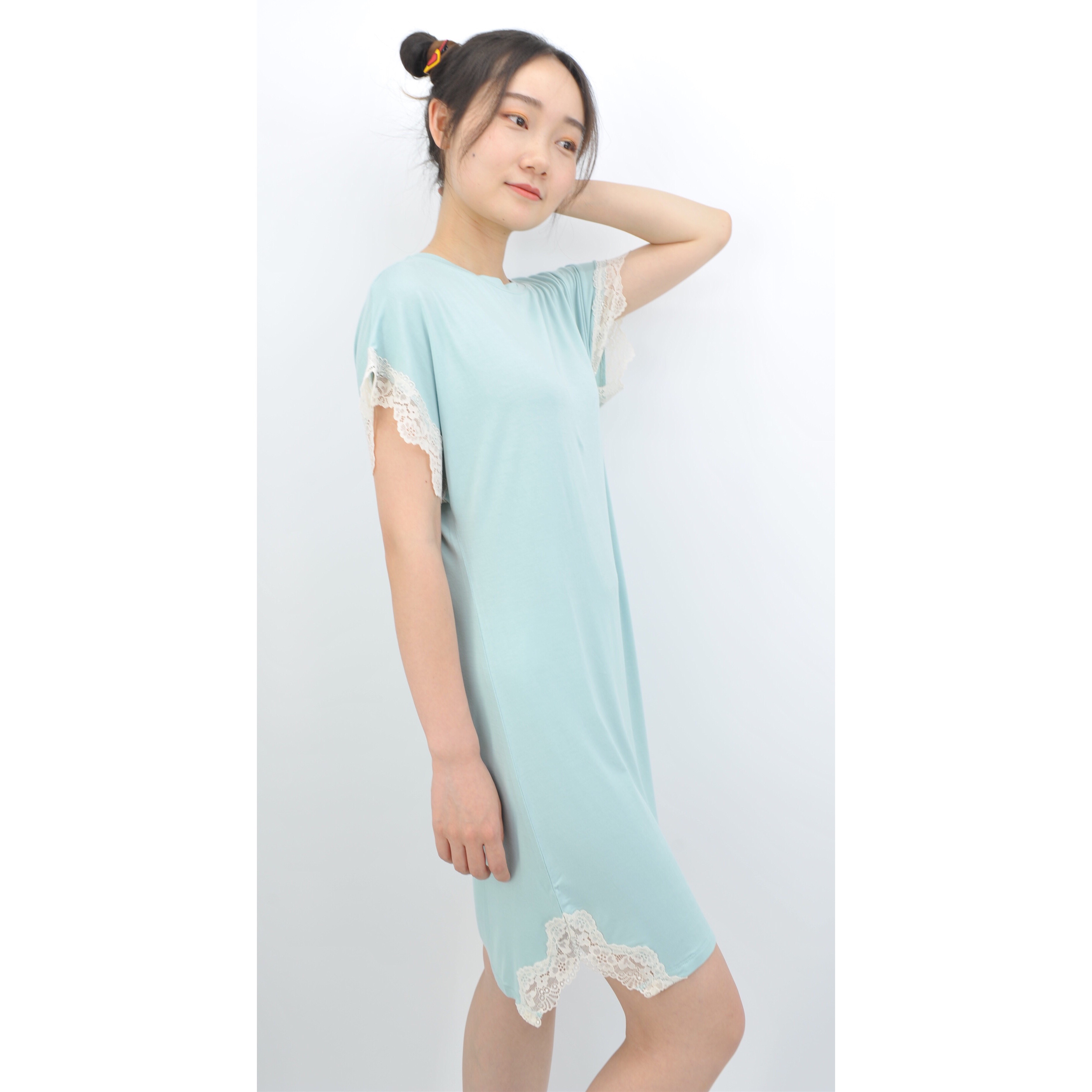 lady's knited nightdress with lace