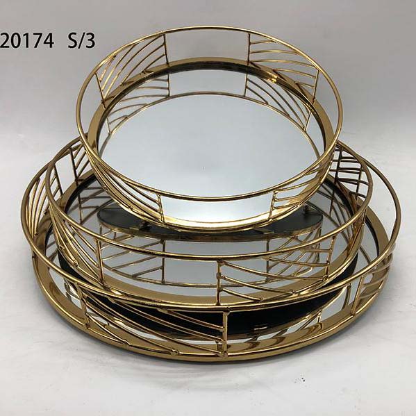 Metal Tray With Morror