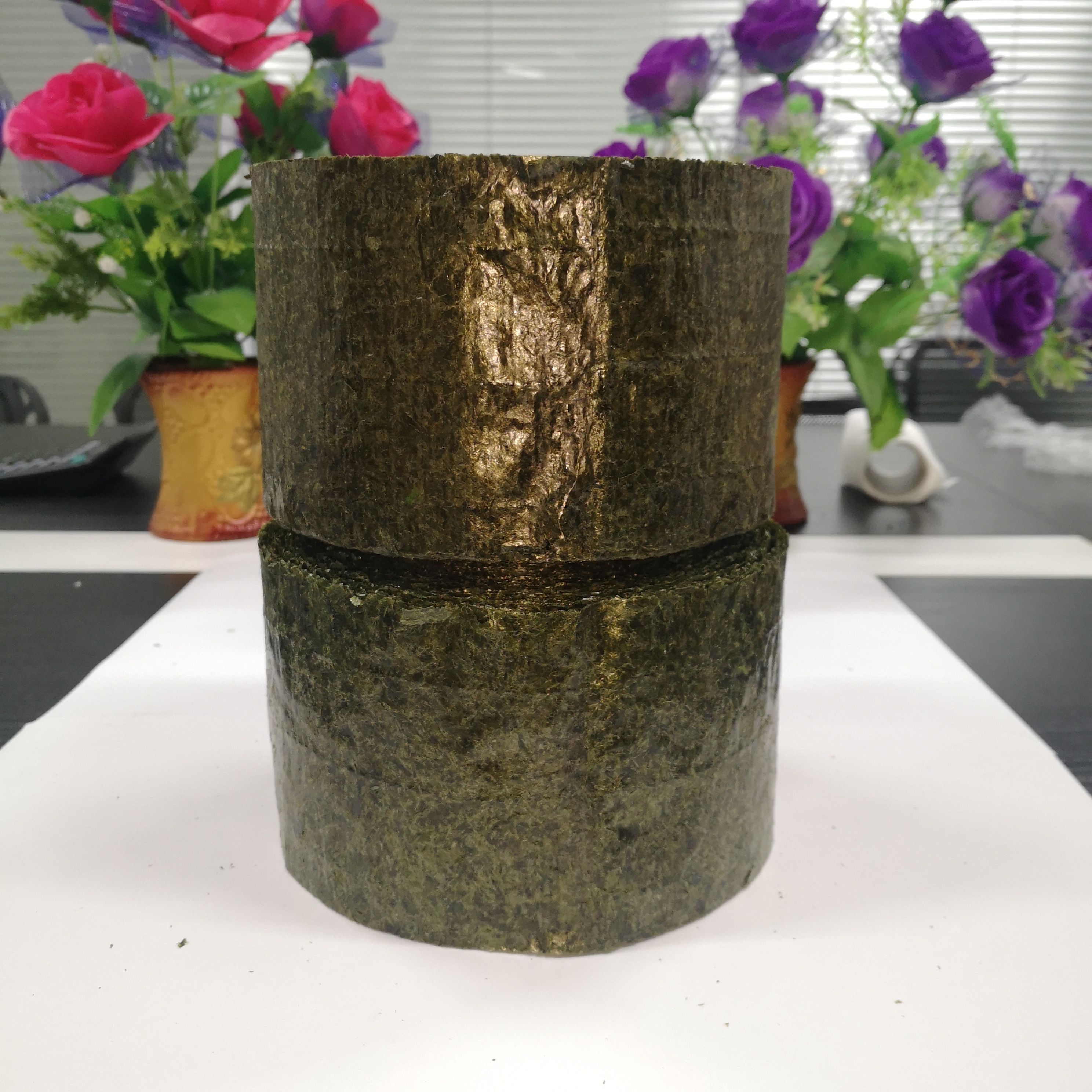 Sushi nori roll