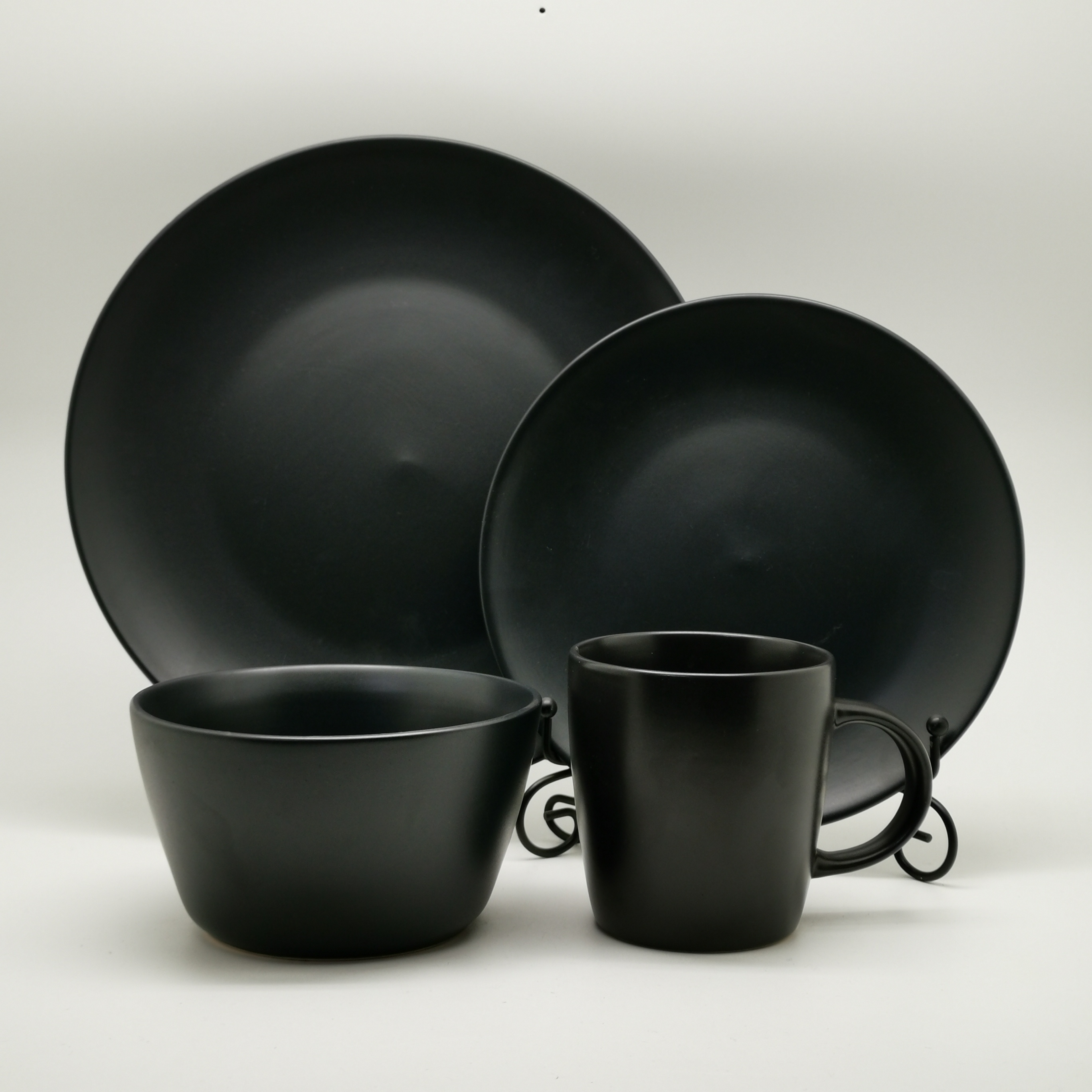 Stoneware matt glaze 16pc Simplicity dinner set