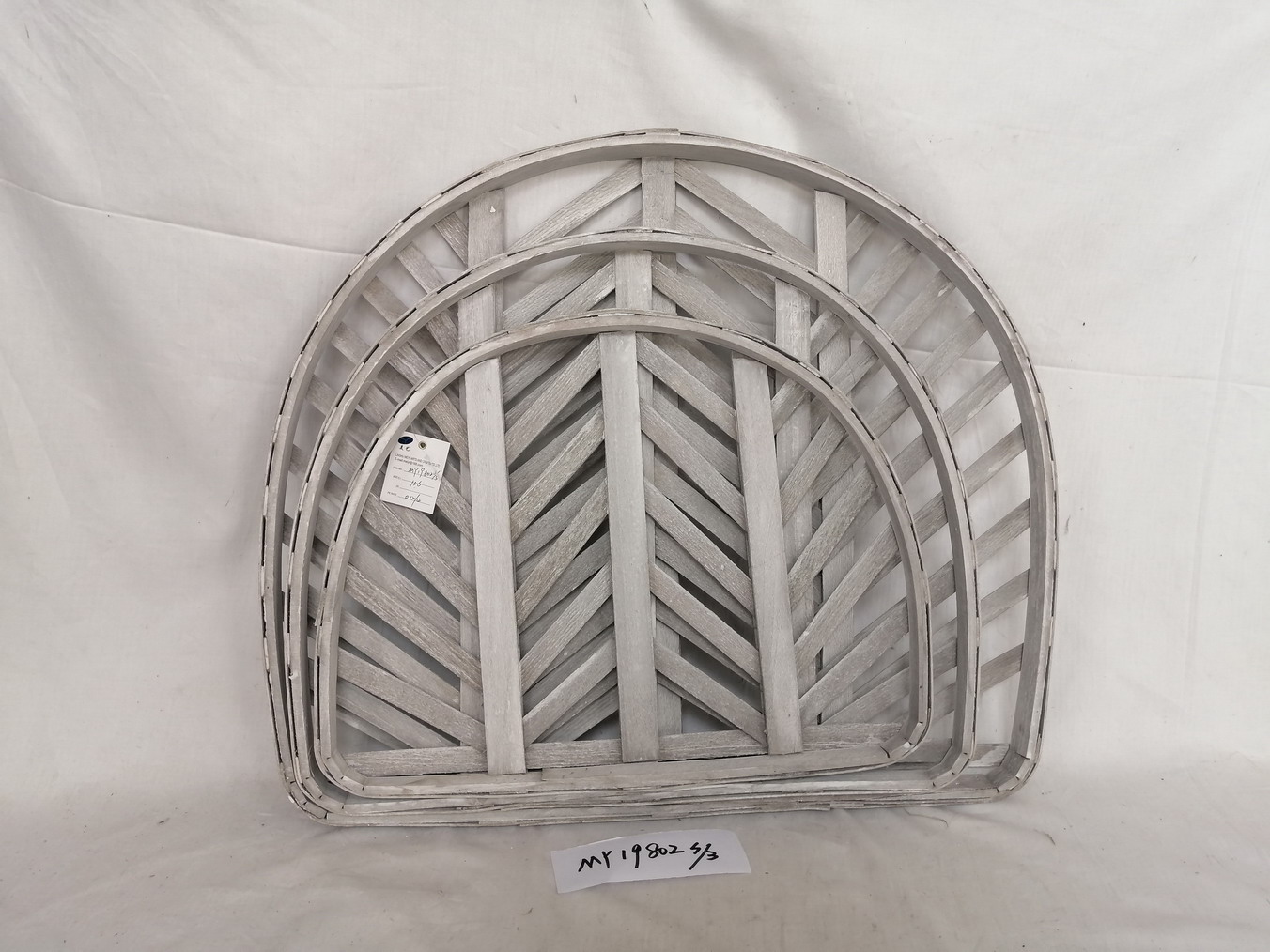 Chip wood basket decoration